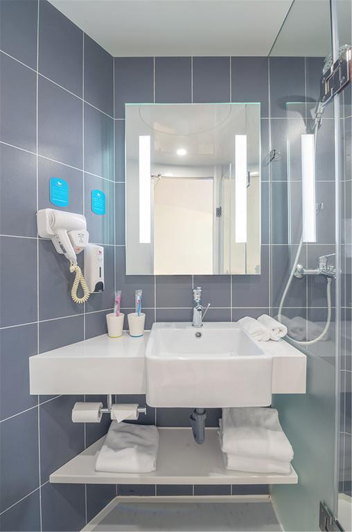 Hanting Hotel Hangzhou Wulin Gate Екстер'єр фото